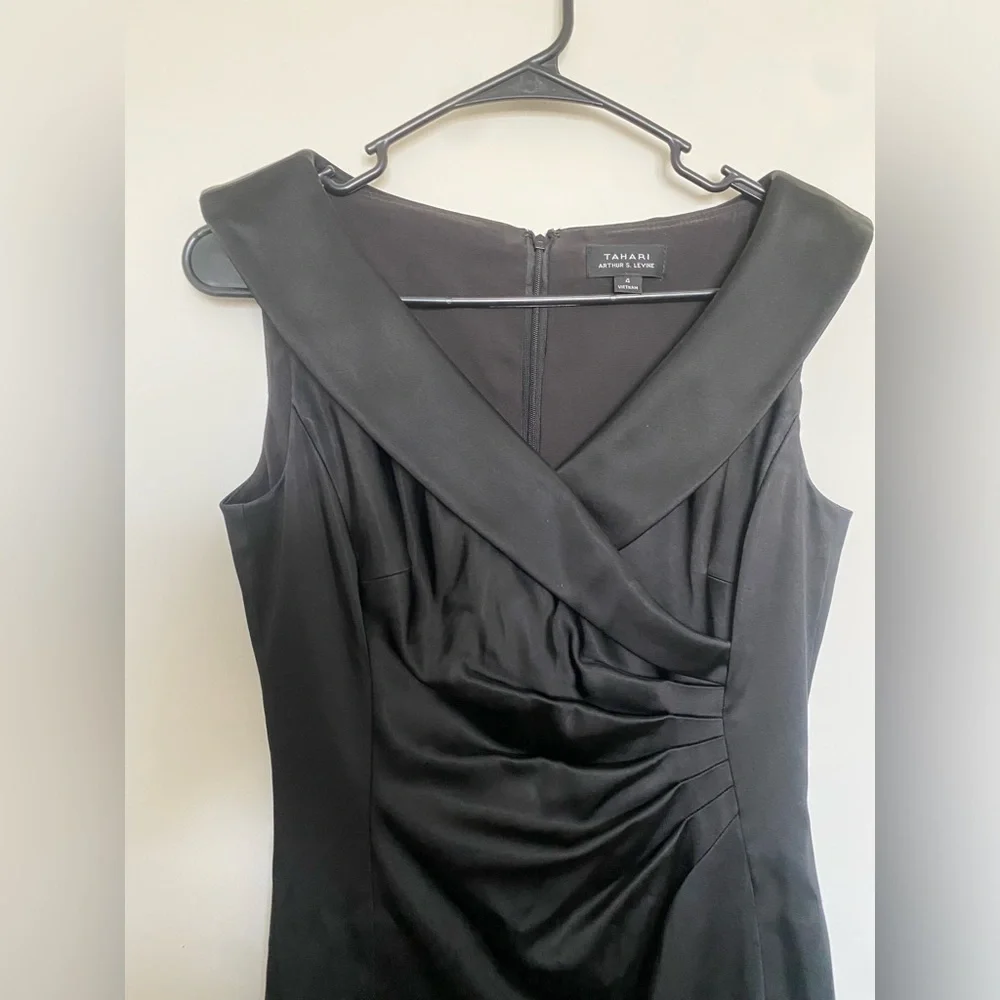 ⭐️BLACK DRESS⭐️ - Picture 2 of 4